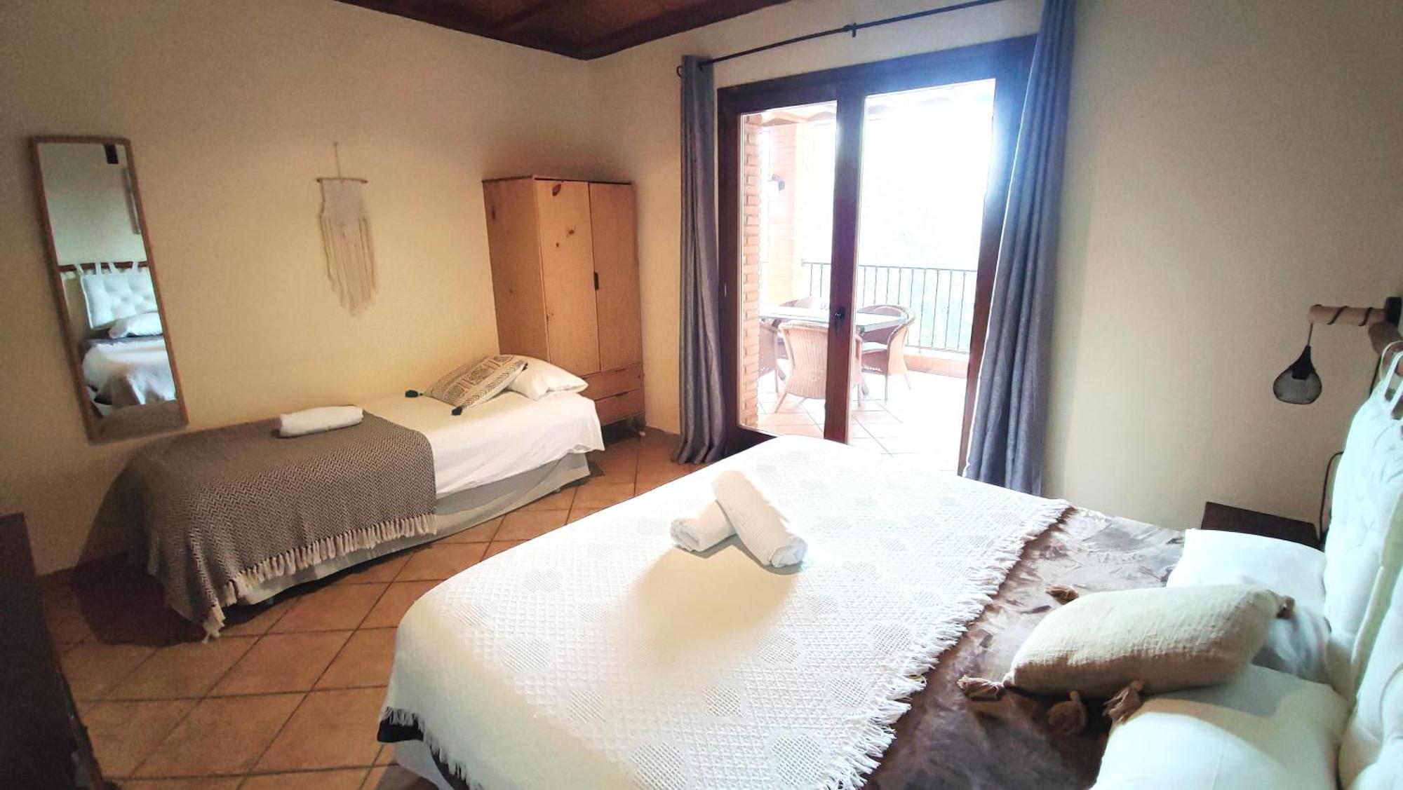 Vilanova de Escornalbou Aldeamia, Cozy Villa For 8 People, Pool, Mountain View, Beach At 8 Min מראה חיצוני תמונה